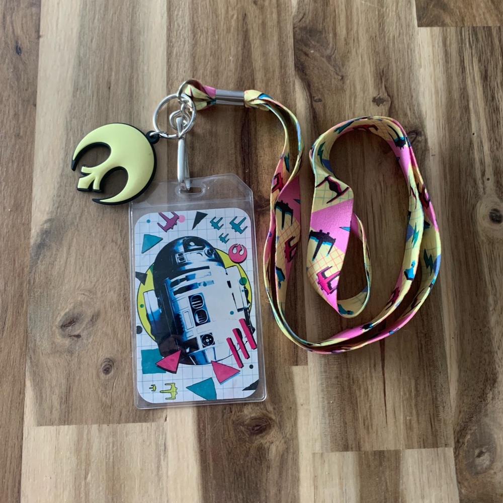 Loungefly Star Wars R2D2 lanyard card ID holder new without tags